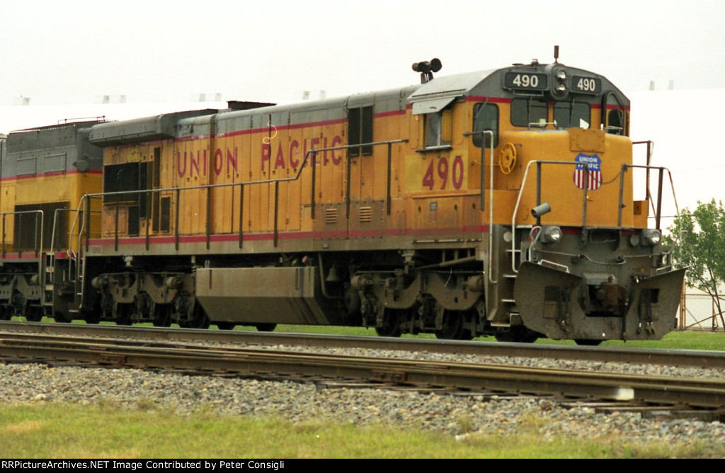 UP 490